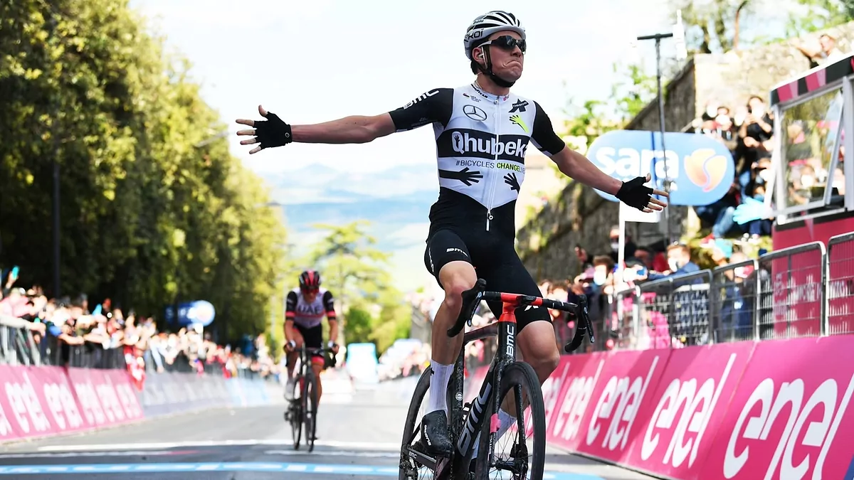 El suizo Mauro Schmid, otro refuerzo para el Deceuninck